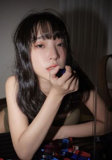 裙下有怪兽_BD英语超清在线观看
