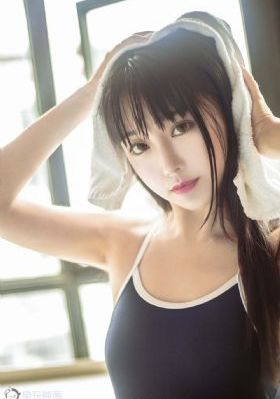 丰腴大乳销魂尤物老师_DVD免费观看视频