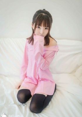 客厅里ying乱亲女视频_国产剧电影完整版在线观看