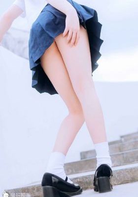 小萝自我欣慰扣出桨_欧美成人在线