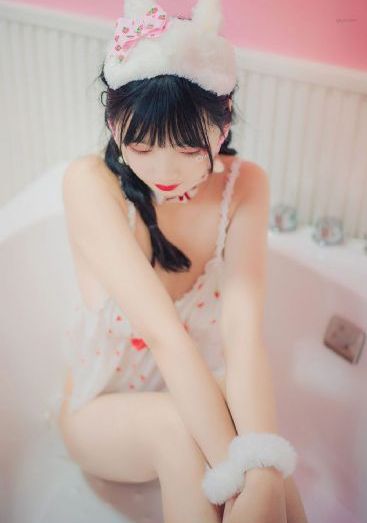 一女多夫湿润紧致np高h_国产剧手机免费观看完整